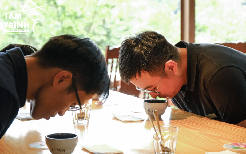 Tám Trình Coffee Maintains Strict Quality Control Standards